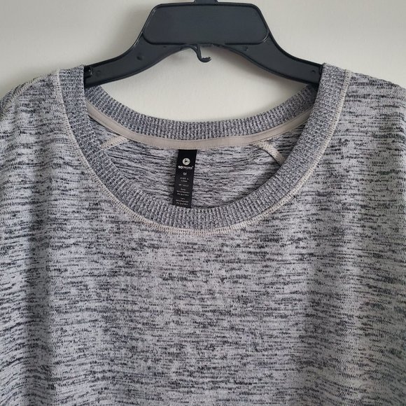90 DEGREES Women's Medium Grey Casual Workout Sweater Shirt Zip Vents Snug Cuffs - Picture 2 of 7
